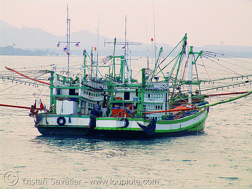 fishing trawlers - boats - thailand, fishing boats, fishing trawlers, ocean, sea, ships, twins