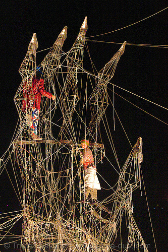 giant cat's cradle - burning man 2006, art installation, burning man at night, cat's cradle, giant hand, kunststoff dance theater, sculpture, tomi paasonen