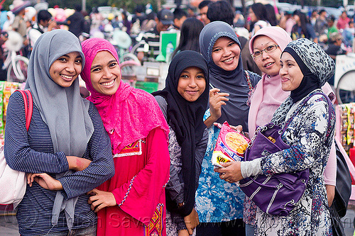 group of muslim girls (jakarta), eid ul-fitr, fatahillah square, girl, hijab, jakarta, muslim fashion, stuffed animal, taman fatahillah, women