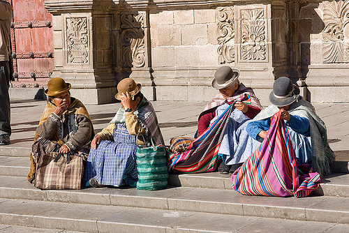 indigenous quechua women sitting on stairs - la paz (bolivia), bolivia, bowler hats, iglesia de san francisco, iglesia san francisco, indigenous, la paz, plaza san francisco, quechua, san francisco church, sitting, stairs, steps, women