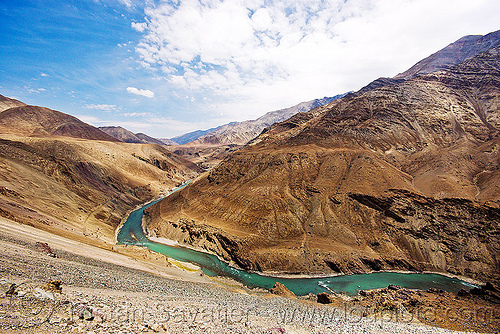 indus river - ladakh (india), indus river, ladakh, mountain river, mountains, river bed