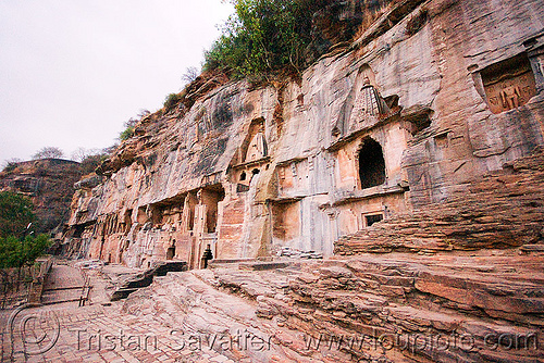 jain temple - gwalior (india), caves, gwalior, jain temple, jainism, rock-cut, temples