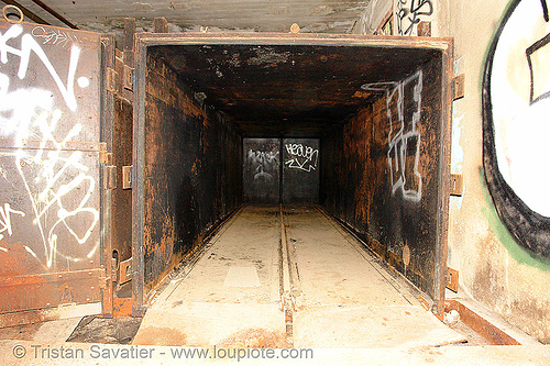 large steel box in abandoned factory, derelict, iful, tie's warehouse, trespassing
