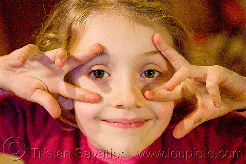 little girl making finger mask, apolline, blonde, child, kid, little girl, making faces