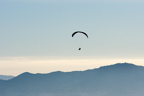 lone paraglider flying in hazy sky, backlight, flying, freedom, haze, hazy, horizon, lonely, paraglider, paragliding, peaceful, silhouette
