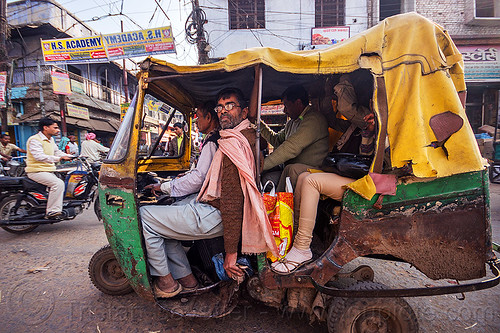 old rusty auto rickshaw on street (india), auto rickshaw, driver, driving, packed, passengers, rusty, varanasi