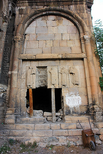 oshki monastery - georgian church ruin (turkey country), beams, byzantine, georgian church ruins, low-relief, makeshift, orthodox christian, oshki monastery, support, wood, öşk, öşkvank