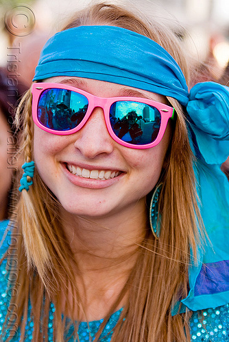 pink and blue mirror sunglasses, blue mirror sunglasses, kandi kid, kandi raver, pink, rave fashion, woman