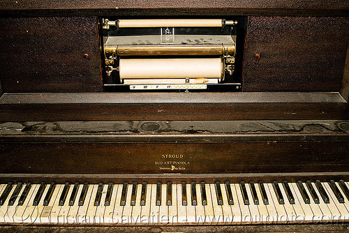 player piano keyboard - pianola autopiano, autopiano, duo-art-pianola, mechanical piano, piano keyboard, piano keys, player piano, stroud