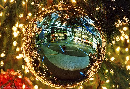 potsdamer-weihnachten - christbaumkugel (berlin), berlin, christbaumkugel, christmas ball, christmas bauble, christmas decoration, christmas ornament, potsdamer platz
