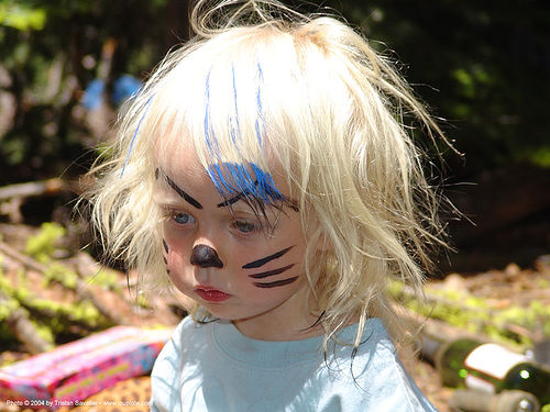 punk-rock-kitty - rainbow gathering - hippie, child, face painting, facepaint, hippie, kid, little girl, painted
