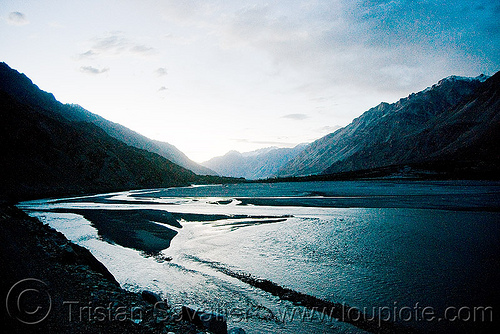 river - nubra valley - ladakh (india), ladakh, landscape, mountain river, mountains, nubra valley, river bed