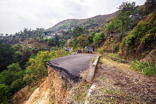 road destroyed by landslide (india), broken, darjeeling, mountain road, tindharia landslide