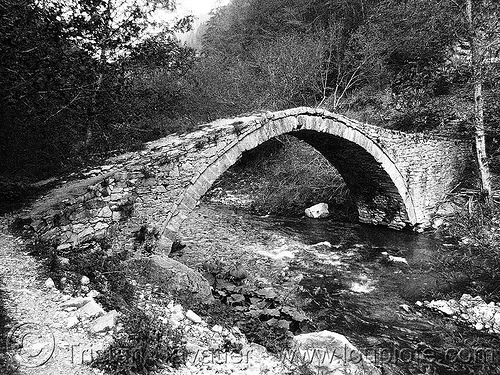 roman bridge near trigrad (bulgaria), river, roman bridge