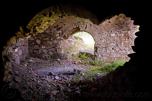 ruins of military fortification - rocca d'anfo (italy), brick, dark, fortifications, inside, interior, military architecture, military fort, no trespassing, old fortification, rocca d'anfo, ruins, vaults