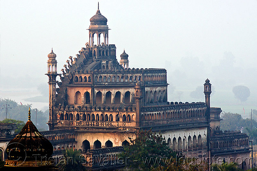rumi darwaza - turkish gate - lucknow (india), architecture, city gate, lucknow, monument, roomi darwaza, rumi darwaza, turkish gate