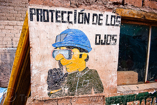 safety goggles sign - "protección de los ojos", bolivia, cerro rico, man, mina candelaria, mine worker, miner, mining, potosí, safety goggles, safety sign