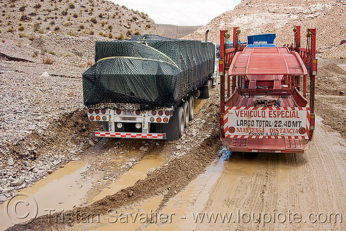 semi truck stuck in mud slide, argentina, artic, articulated lorry, landslide, mudslide, noroeste argentino, passing, road, semi trucks, vehiculo especial