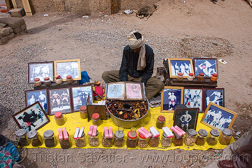 shaman - medicine man - street vendor - leh (india), frames, jars, ladakh, leh, shaman, street seller, street vendor, लेह