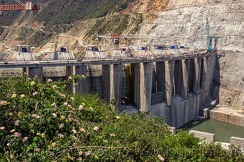 shrinagar dam construction (india), alaknanda river, alaknanda valley, construction, hydro electric, shrinagar dam, tainter gates