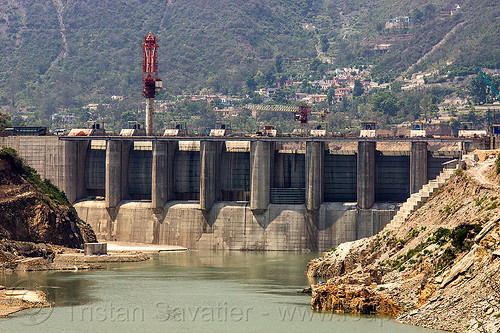 shrinagar dam (india), alaknanda river, alaknanda valley, construction crane, hydro electric, shrinagar dam, tainter gates