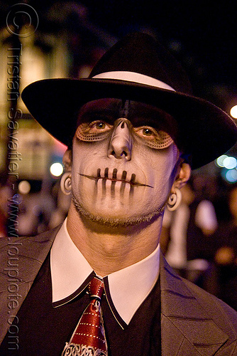 skull makeup - gangster hat - dia de los muertos - halloween (san francisco), airbrush, day of the dead, dia de los muertos, face painting, facepaint, fedora hat, gangster hat, halloween, makeup, man, necktie, night, stencil, vatra
