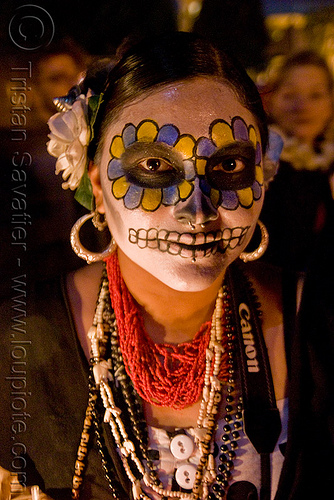 skull makeup - necklaces - dia de los muertos - halloween (san francisco), beads, day of the dead, dia de los muertos, face painting, facepaint, halloween, necklaces, night, sugar skull makeup, woman