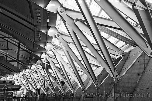 steel beams - toronto pearson international airport (canada), airport, architecture, beams, international terminal, pearson, steel, structure, toronto, yyz