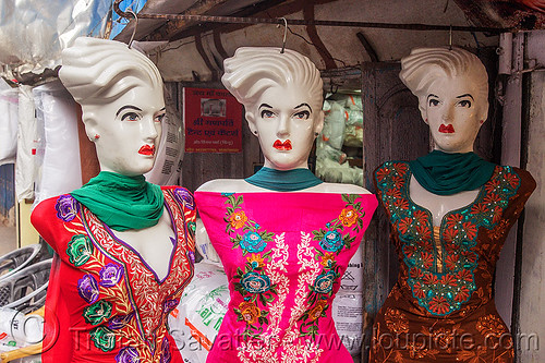 store dummies look unhappy (india), almora, clothing store, cloths, dress, dresses, embroidered, shop, store dummies