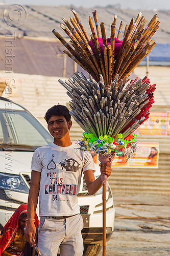 street vendor selling flutes (india), flutes, hindu pilgrimage, hinduism, kumbh mela, man, street market, street seller, street vendor