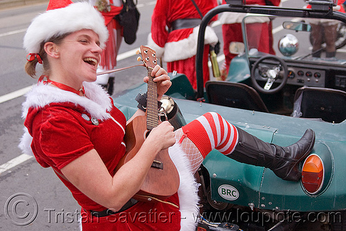 woman in santa costume playing ukulele, catie, christmas, costumes, dune buggy, guitar, playing, santa claus, santacon, santarchy, santas, ukulele, volkswagen, woman