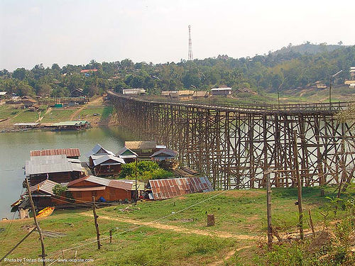 สะพาน - wooden foot bridge - สังขละบุรี - sangklaburi (thailand), footbridge, sangklaburi, wood bridge, wooden bridge, สะพาน, สังขละบุรี