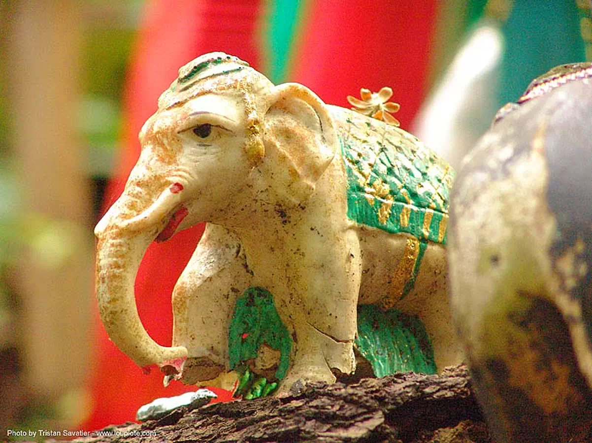 ช้างเผือก, white elephant sculpture, thailand