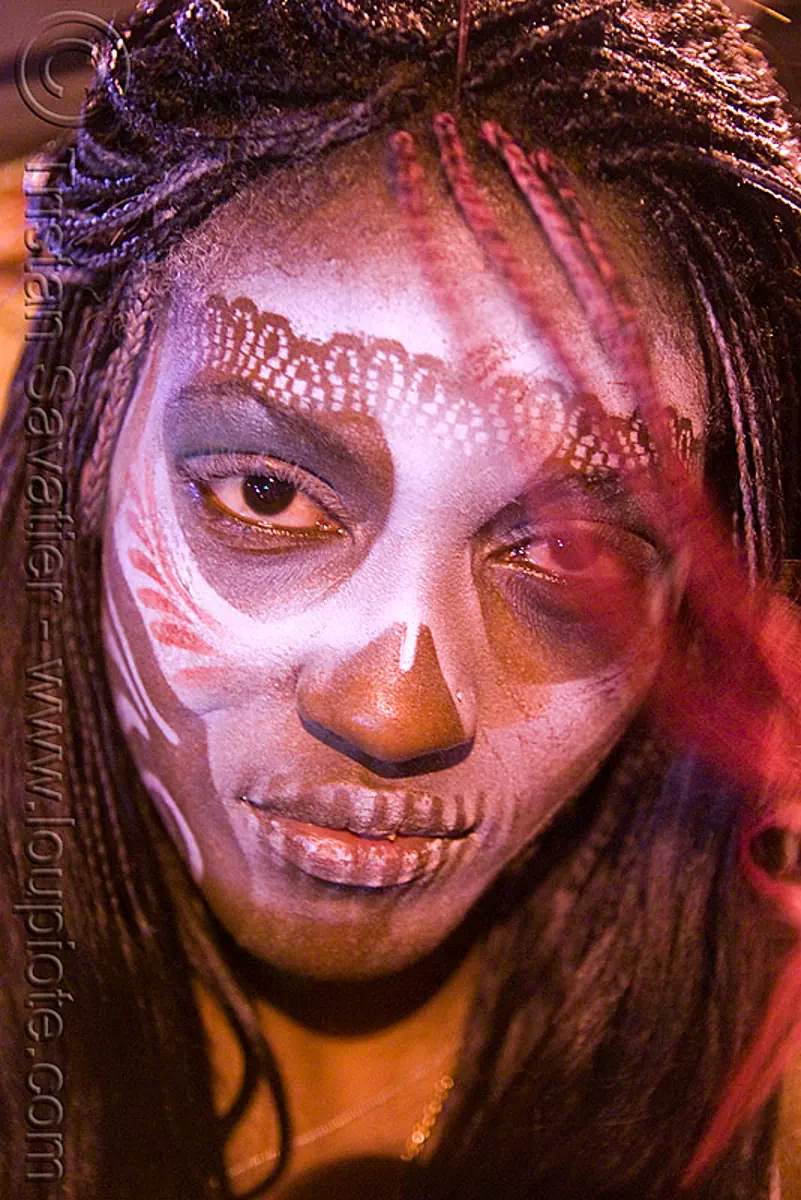 airbrush makeup - stencil skull face paint - makay, airbrush stencil, day of the dead, dia de los muertos, face painting, facepaint, halloween, makeup, night, woman