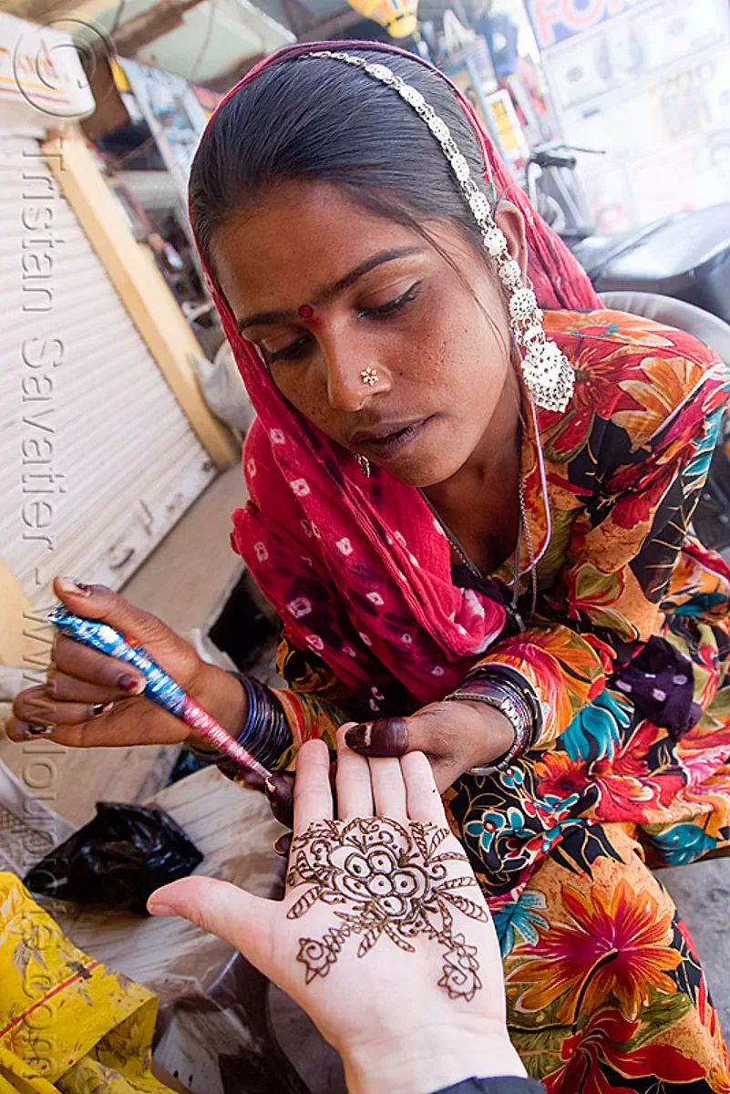 art of mehndi - henna tattoo (india), body art, hand palms, henna tattoo, india, mehndi designs, palm, pattern, pushkar, saree, sari, temporary tattoo, woman