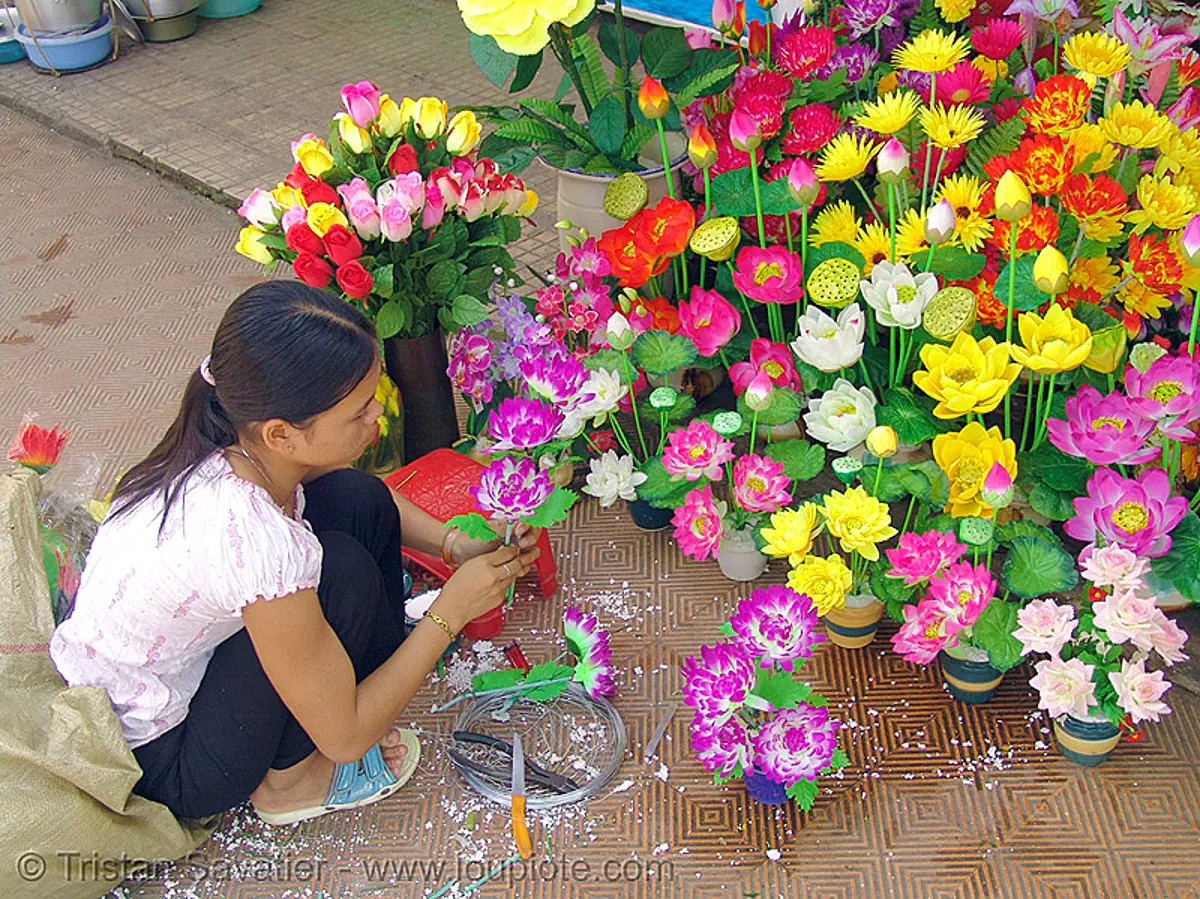 artificial flowers, child labour, vietnam