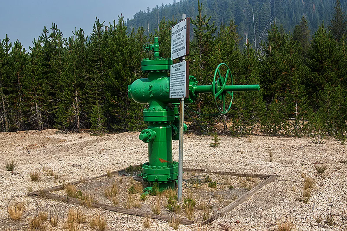 capped geothermal exploratory well, capped geothermal well, exploration, green energy, pipe, power, shasta-trinity national forest, volcanic