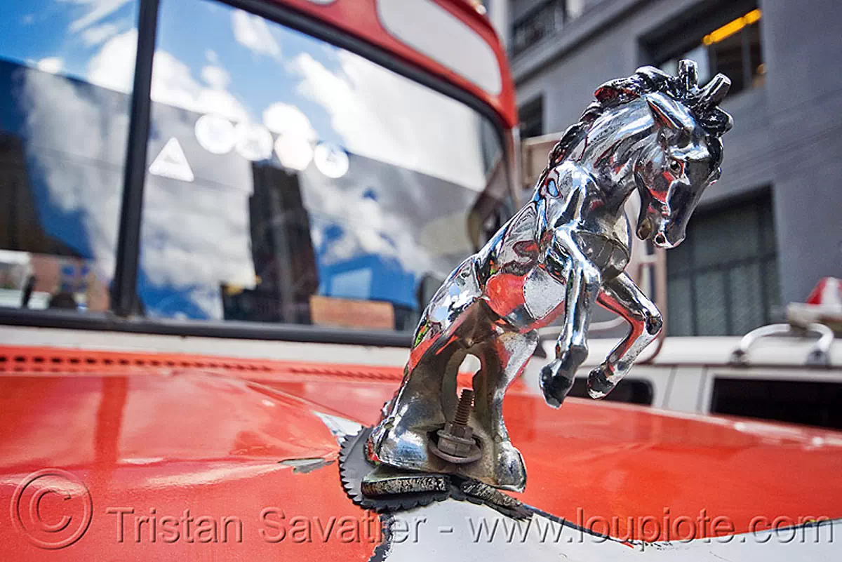 chrome hood ornament mustang stallion, horse