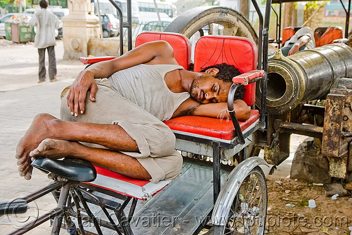 cycle rickshaw driver sleeping near gun - jaipur (india), cycle rickshaw, india, man, trike, wallah