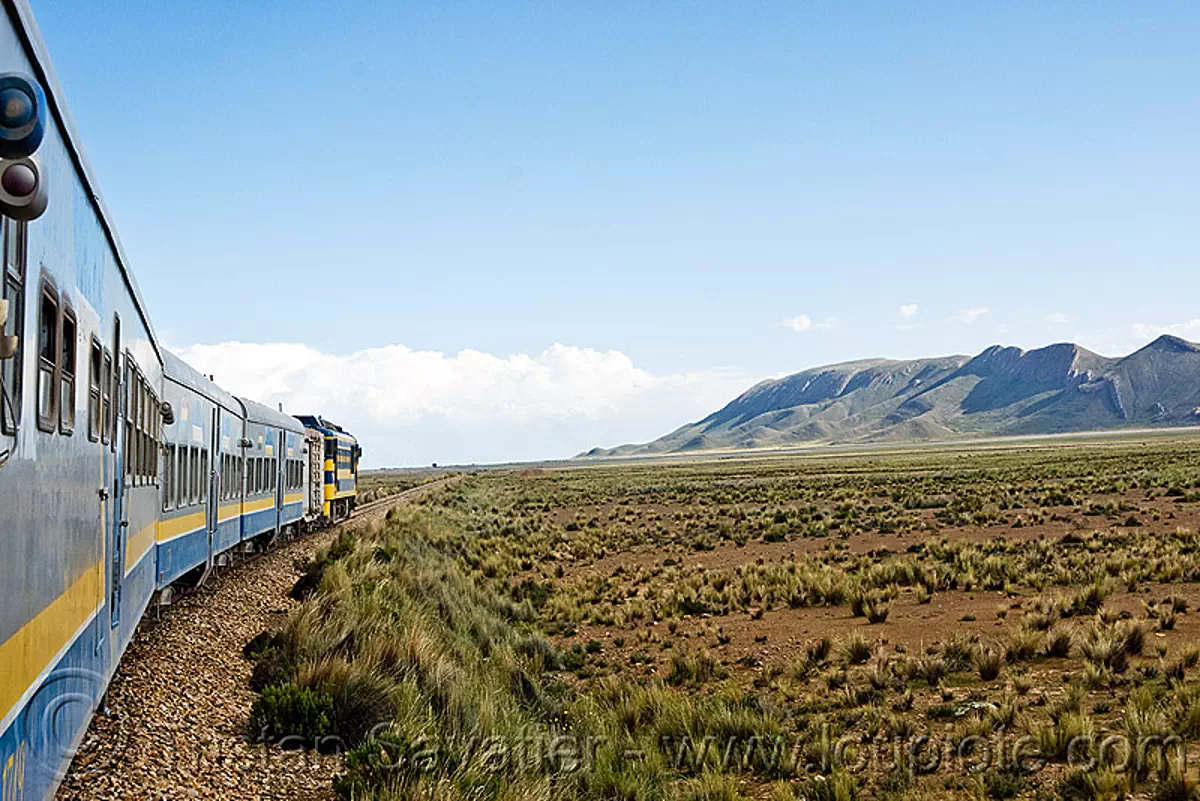 "expreso del sur" train (bolivia), altiplano, bolivia, enfe, expreso del sur, fca, pampa, railroad tracks, railway tracks, train