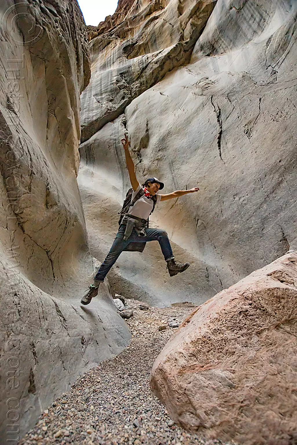 fall canyon, jumping in the narrows, death valley national park, california