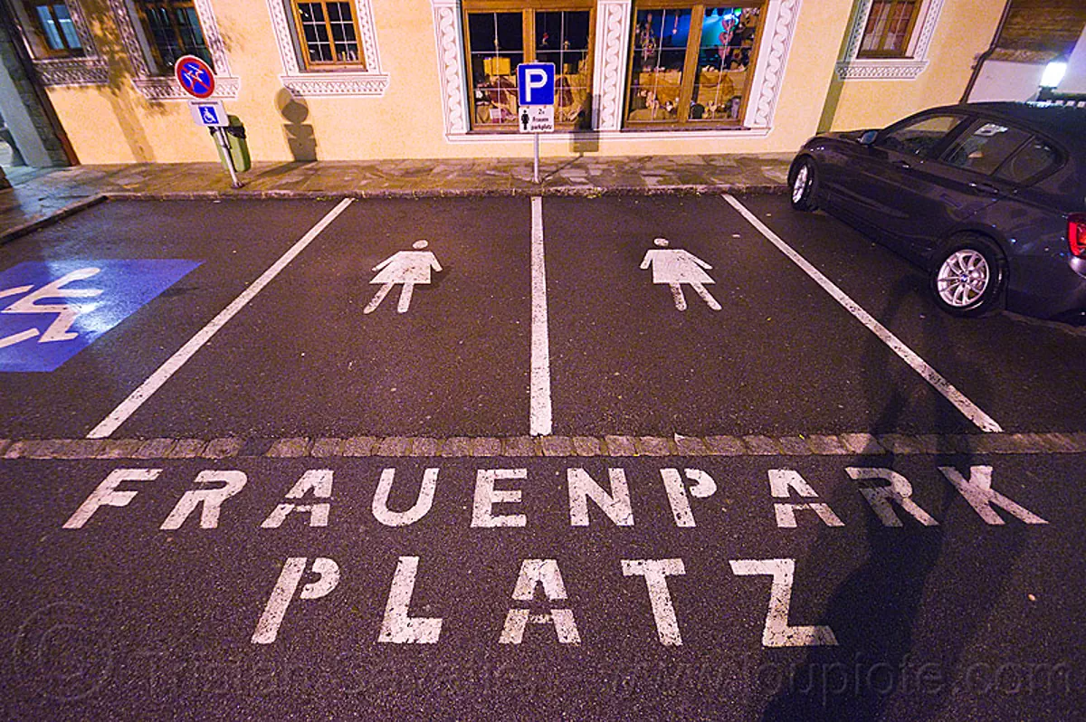 frauenparkplatz, parking spaces reserved for women, austria