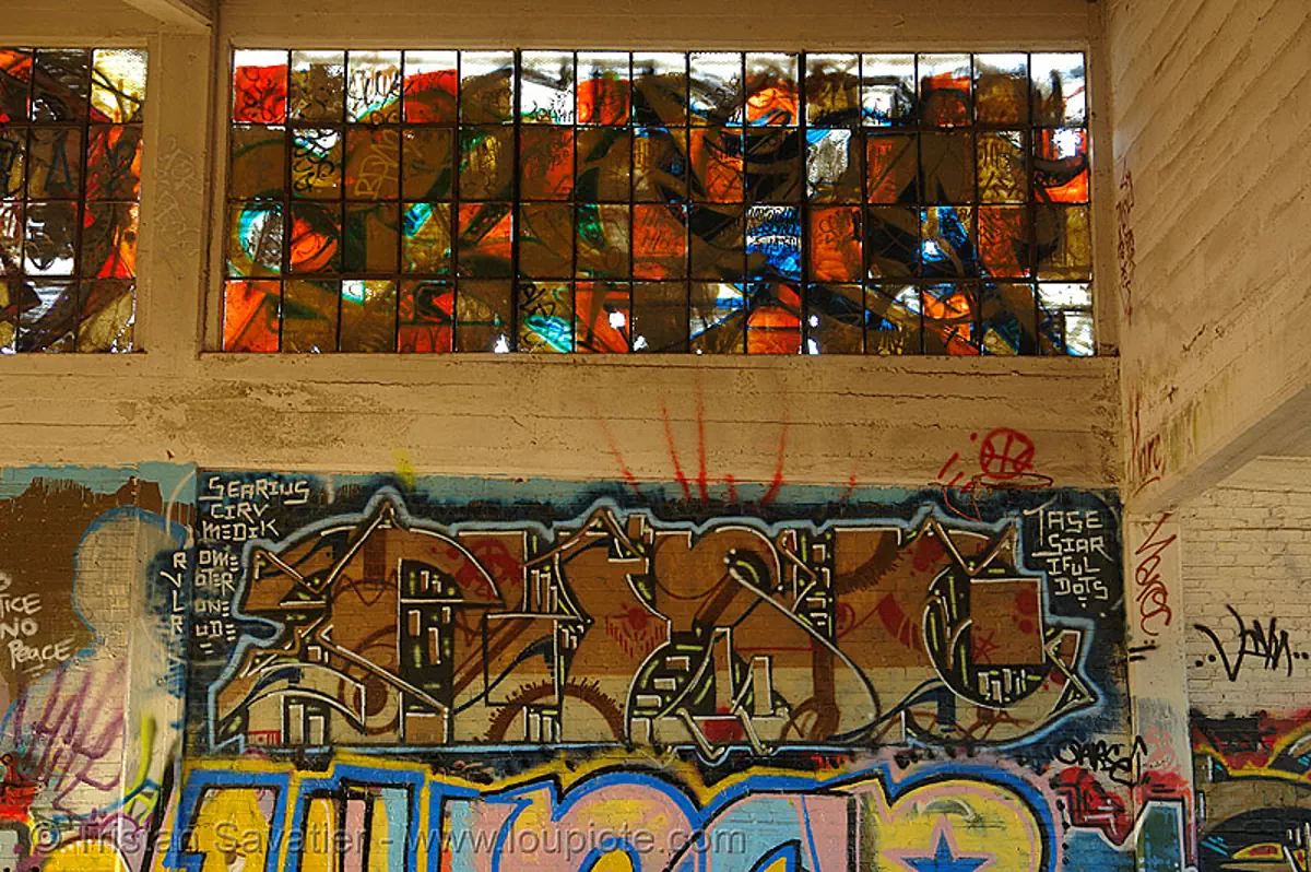 graffiti - abandoned factory (san francisco), derelict, graffiti piece, street art, tie's warehouse, trespassing