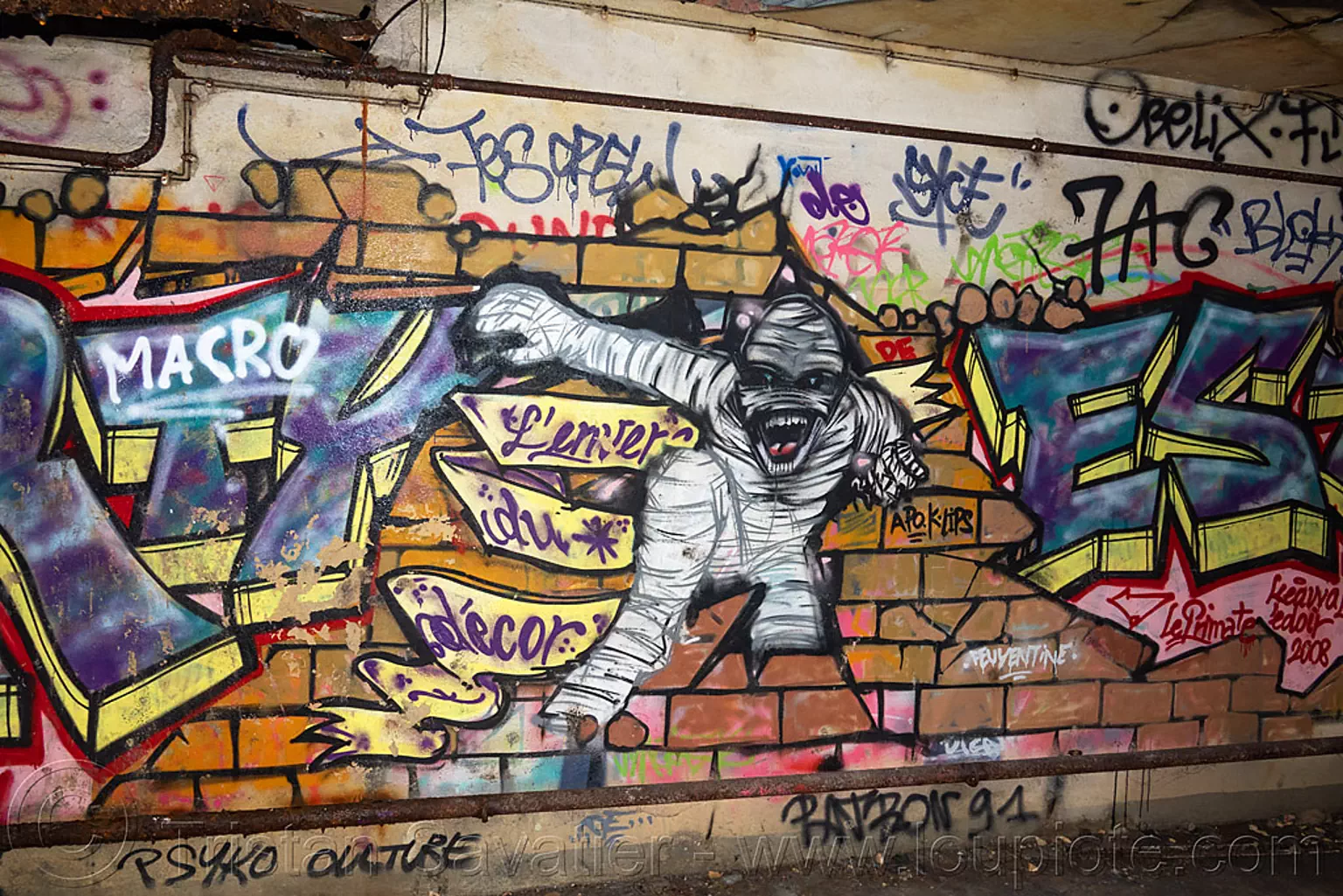 graffiti dans l'abri laval (feuillantines) - catacombes de paris - catacombs of paris (off-limit area), abri des feuillantines, abri laval, cave, clandestines, illegal, paris, street art, trespassing, underground quarry