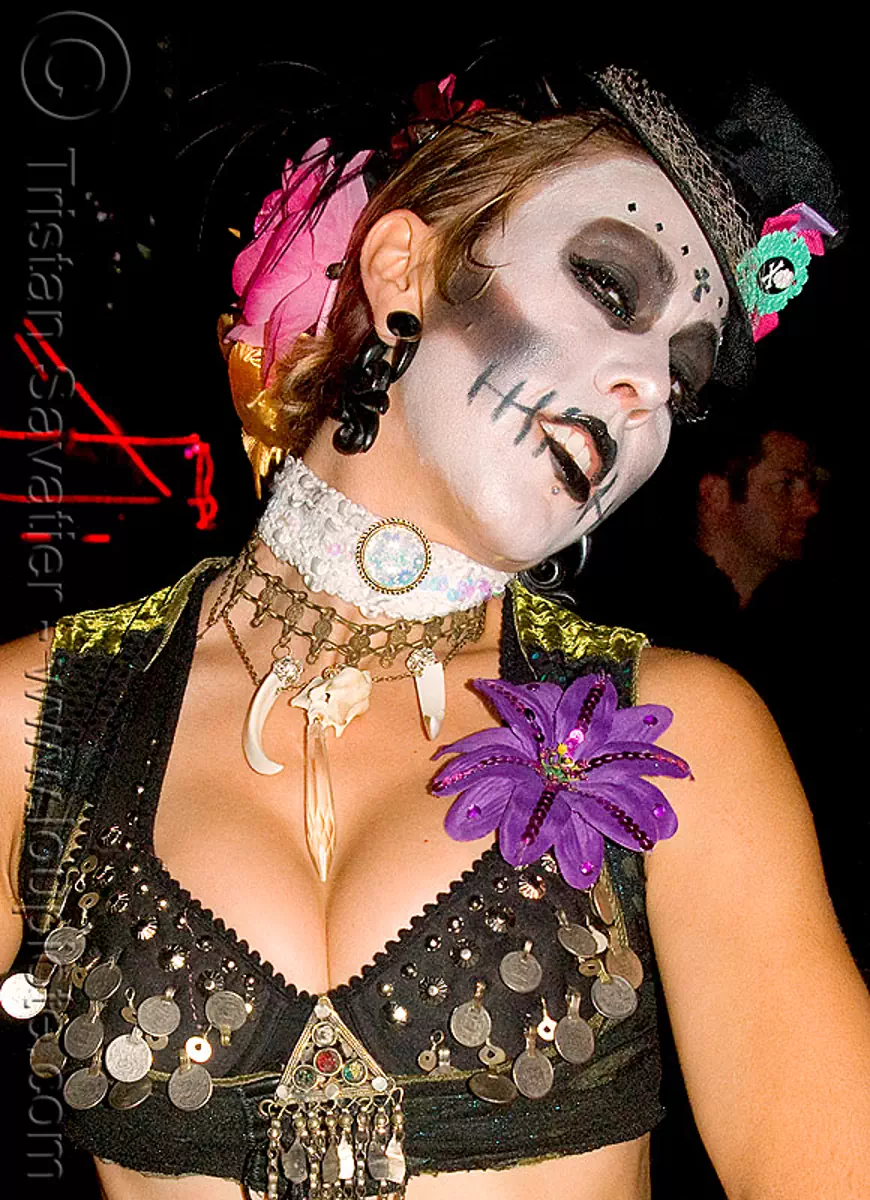 halloween face paint (san francisco), costume, ghostship 2008, halloween, skull makeup, wendy darling, wendy g, woman