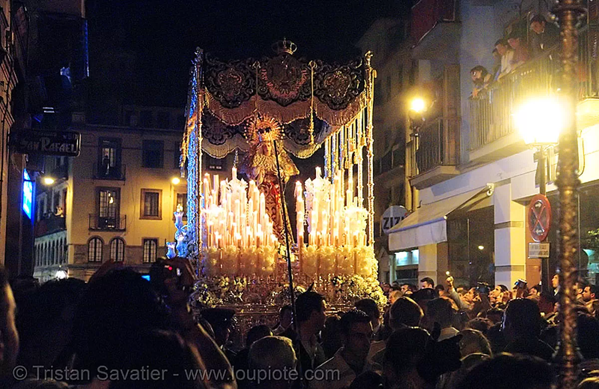 hermandad de la trinidad, paso de la virgen, semana santa en sevilla