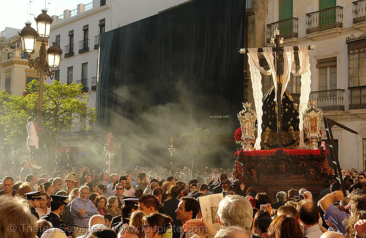 Hermandad De Los Servitas Paso De Cristo Semana Santa En Sevilla hermandad-de-los-servitas-paso-de-cristo-semana-santa-en-sevilla