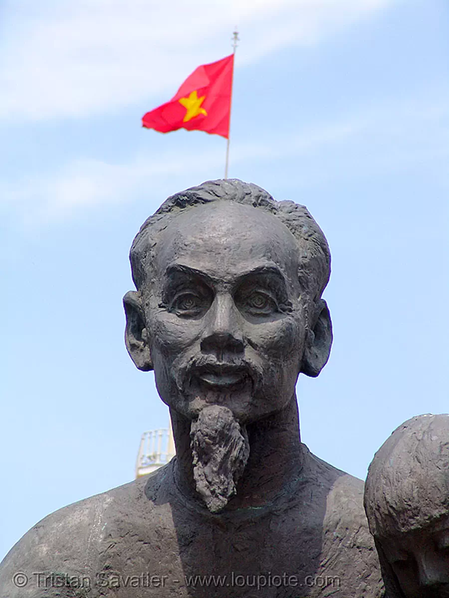 ho chi minh statue - red flag - vietnam, ho chi minh city, red flag, saigon, sculpture, statue, vietnam flag