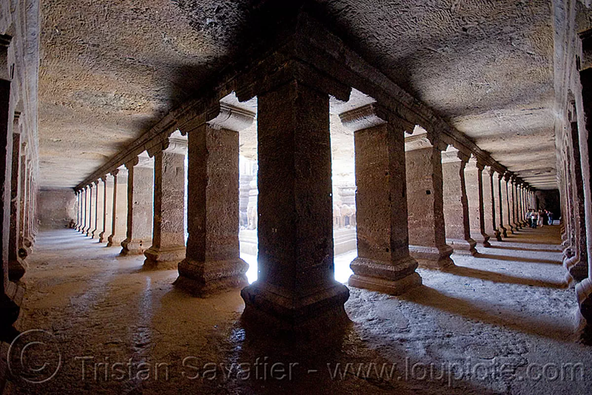 kailash temple - monolithic hindu temple - ellora caves (india), columns, ellora caves, hindu temple, hinduism, india, kailash temple, monolithic, rock-cut, कैलास मन्दिर