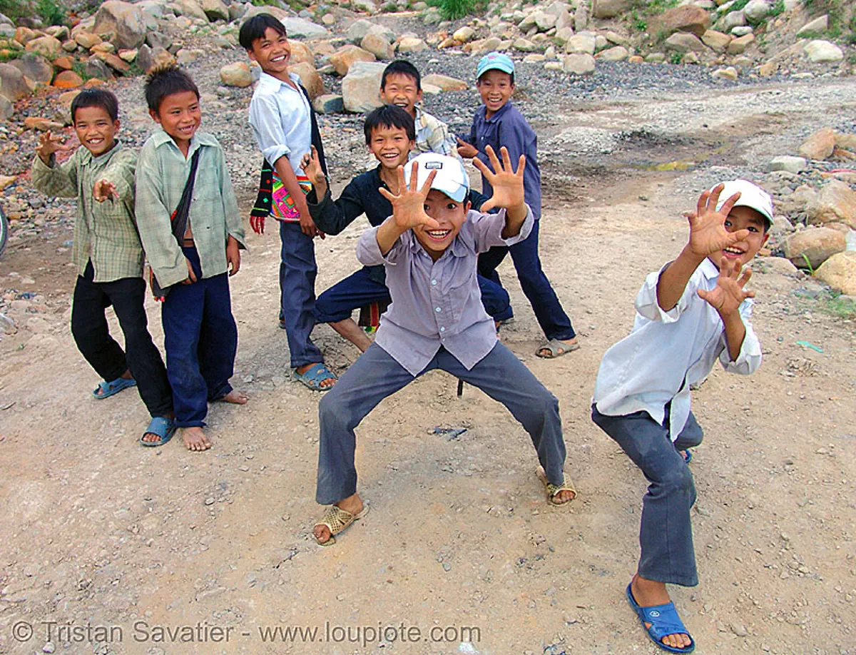 kids fooling around, vietnam